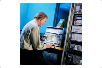 Эталоны электропитания Fluke 6105A/6100B Electrical Power Standard купить по низкой цене | МАКСПРОФИТ