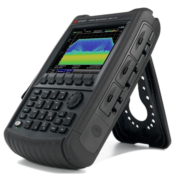 Портативный СВЧ-анализатор спектра Keysight FieldFox N9933B (от 9 кГц до 4 ГГц) купить по низкой цене | МАКСПРОФИТ